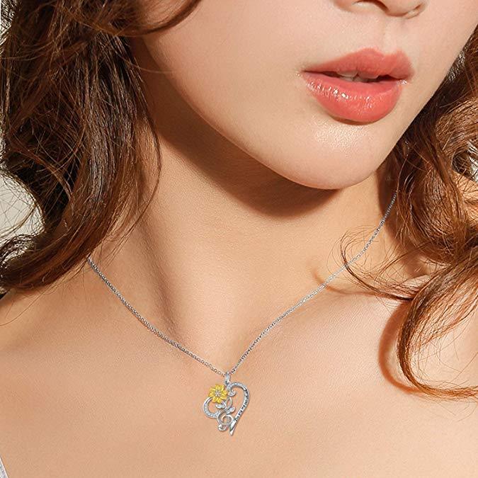 BloomHeart Sunflower Necklace