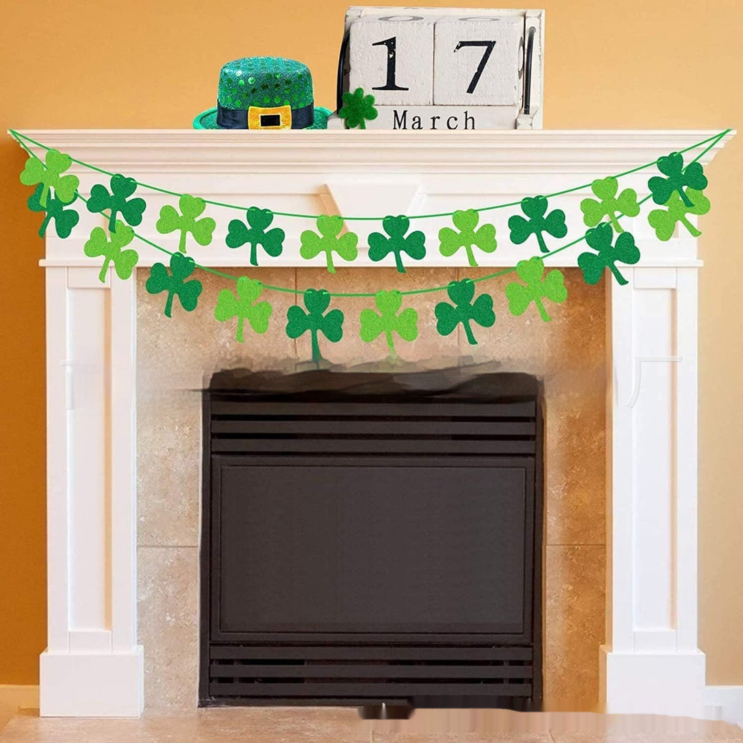 CloverHang St. Patrick’s Hanging Decor