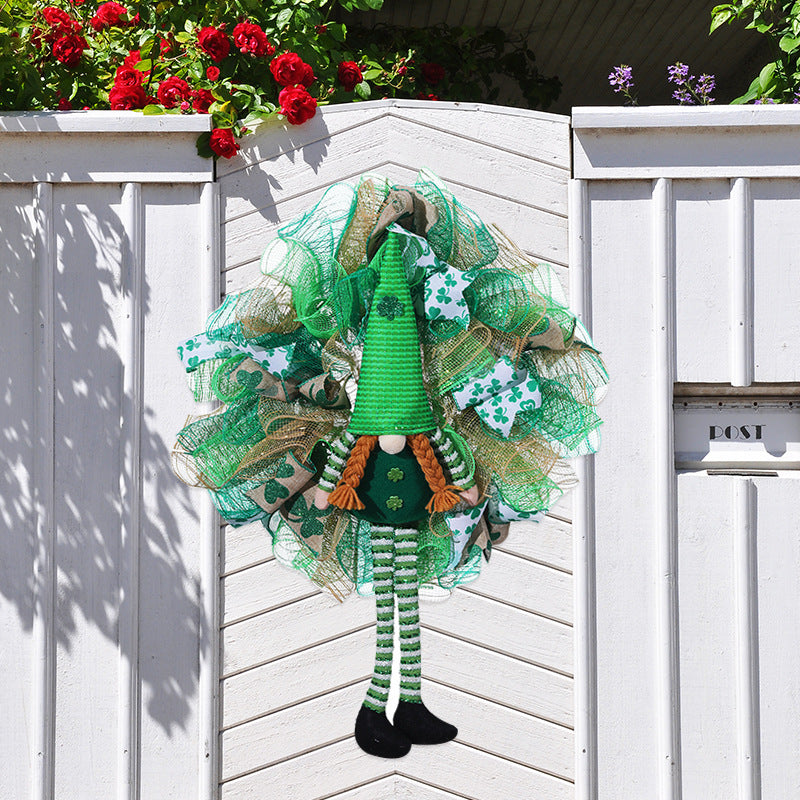 CloverGarland St. Patrick’s Doll Decor